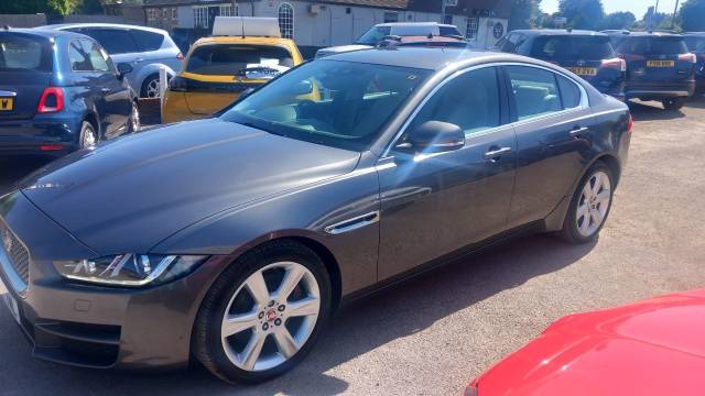 2017 Jaguar XE 2.0 Ingenium Portfolio 4dr Auto