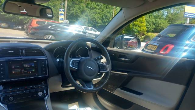 2017 Jaguar XE 2.0 Ingenium Portfolio 4dr Auto