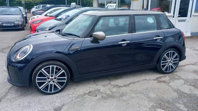 2022 Mini Hatchback 1.5 Cooper Exclusive 5dr