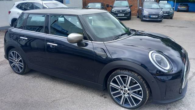 2022 Mini Hatchback 1.5 Cooper Exclusive 5dr