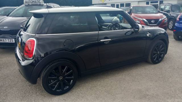 2014 Mini Hatchback 1.5 Cooper 3dr