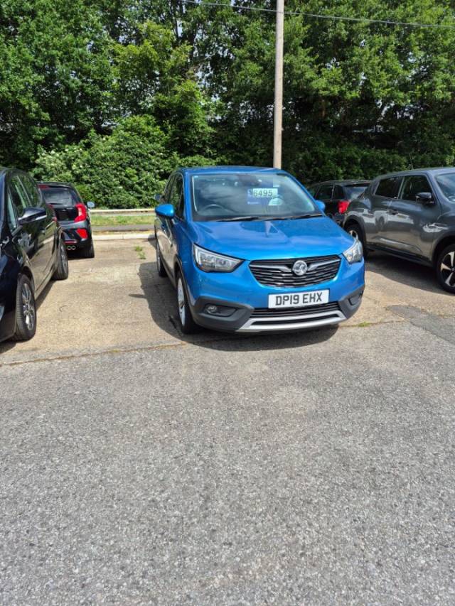 Vauxhall Crossland X 1.2T [130] Tech Line Nav 5dr [Start Stop] Hatchback Petrol Blue
