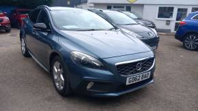 VOLVO V40 at Crossroad Motors Ashford