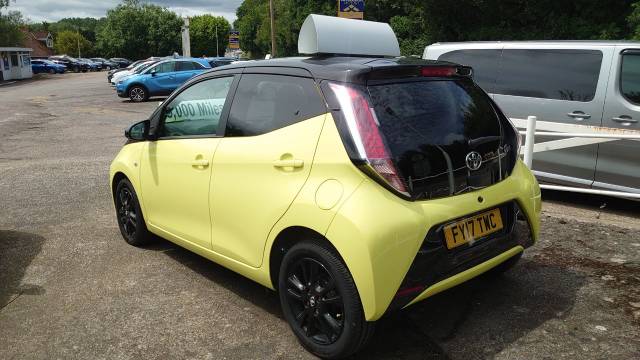 2017 Toyota Aygo 1.0 VVT-i X-Cite 2 5dr x-shift