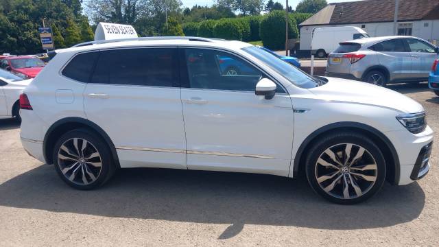 2019 Volkswagen Tiguan Allspace 2.0 TDI 190 4Motion R-Line 5dr DSG