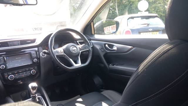 2018 Nissan Qashqai 1.2 DiG-T N-Connecta 5dr