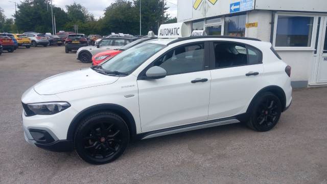 2023 Fiat Tipo Cross 1.5 Hybrid 48V Cross Garmin 5dr DDCT