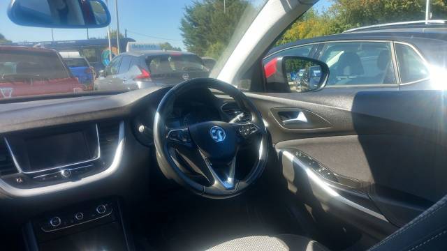 2020 Vauxhall Grandland X 1.5 Turbo D SE 5dr