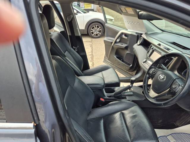 2013 Toyota Rav-4 2.2 D-CAT Invincible 5dr Auto
