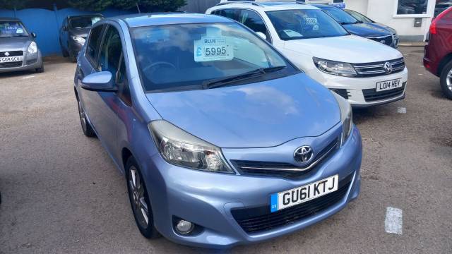 Toyota Yaris 1.33 VVT-i SR 5dr Hatchback Petrol Blue