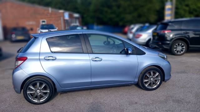 2011 Toyota Yaris 1.33 VVT-i SR 5dr