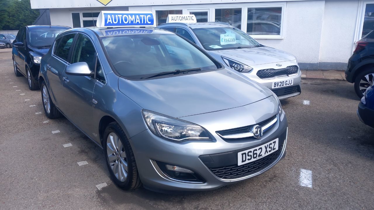 2013 Vauxhall Astra