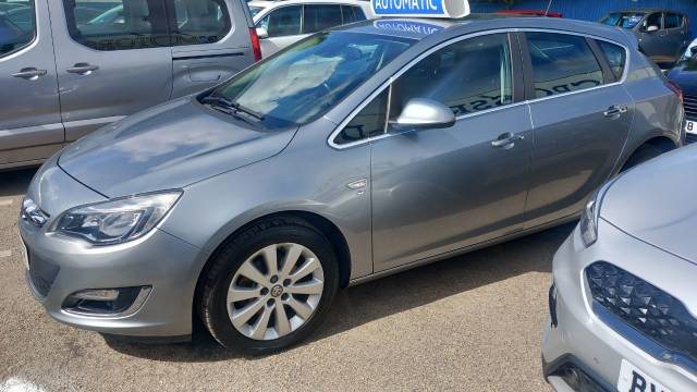 2013 Vauxhall Astra 2.0 CDTi 16V SE 5dr Auto