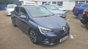 RENAULT CLIO at Crossroad Motors Ashford