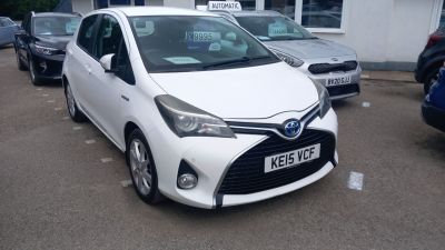 2015 Toyota YARIS