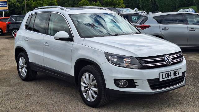 Volkswagen Tiguan 2.0 TDi BlueMotion Tech Match 5dr DSG Estate Diesel White