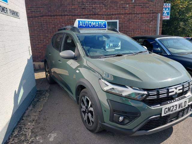 Dacia Sandero Stepway 1.0 TCe Journey 5dr CVT Hatchback Petrol Green
