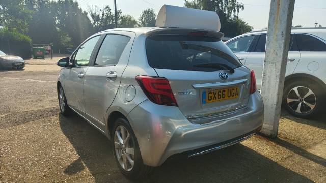 2016 Toyota Yaris 1.5 Hybrid Excel 5dr CVT