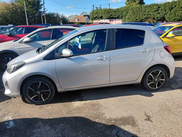 2014 Toyota Yaris 1.33 VVT-i Sport 5dr