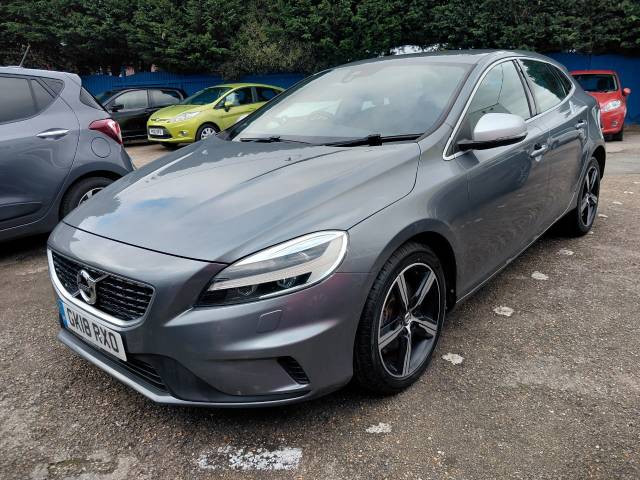 2018 Volvo V40 2.0 T2 [122] R DESIGN Nav Plus 5dr